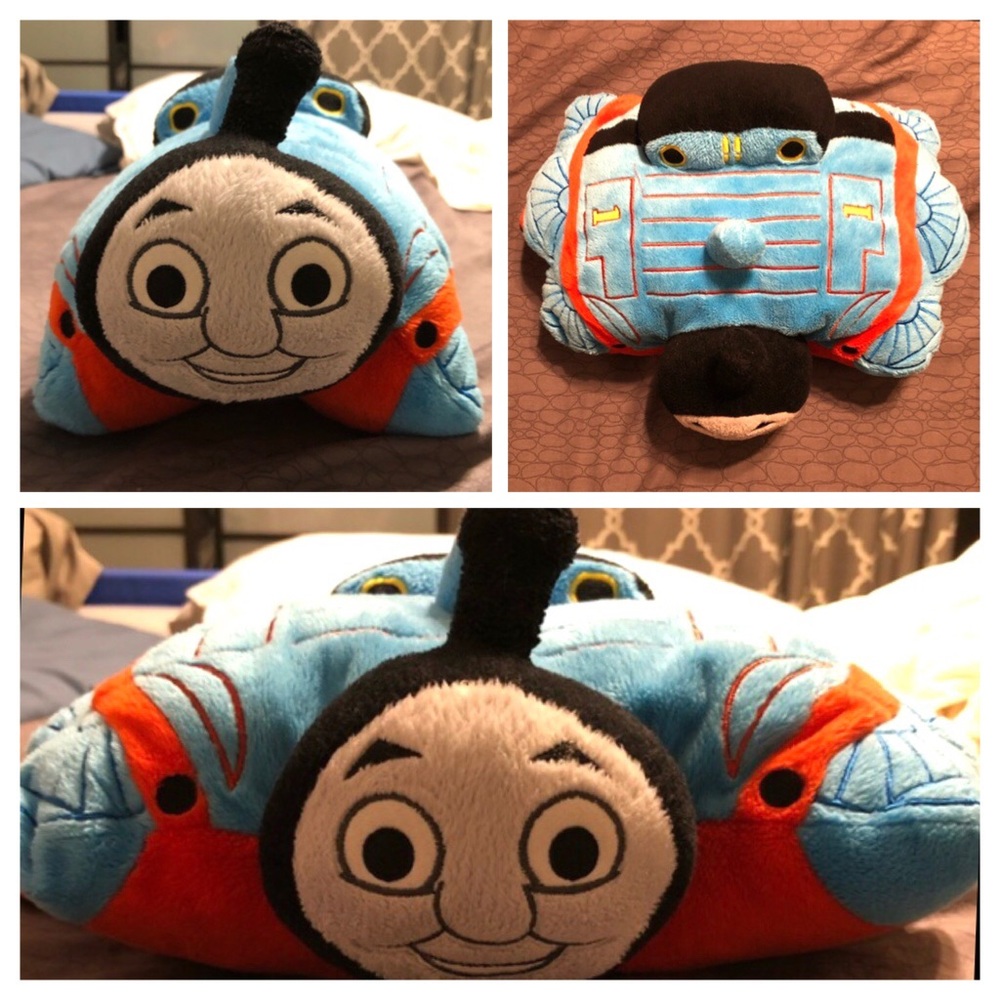 🔥24HourSale🔥Thomas the Tank Pillow Pets Pee-Wees